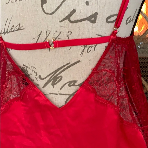 VS 🔥Sexy Lace/Silk Lingerie - Picture 4 of 8